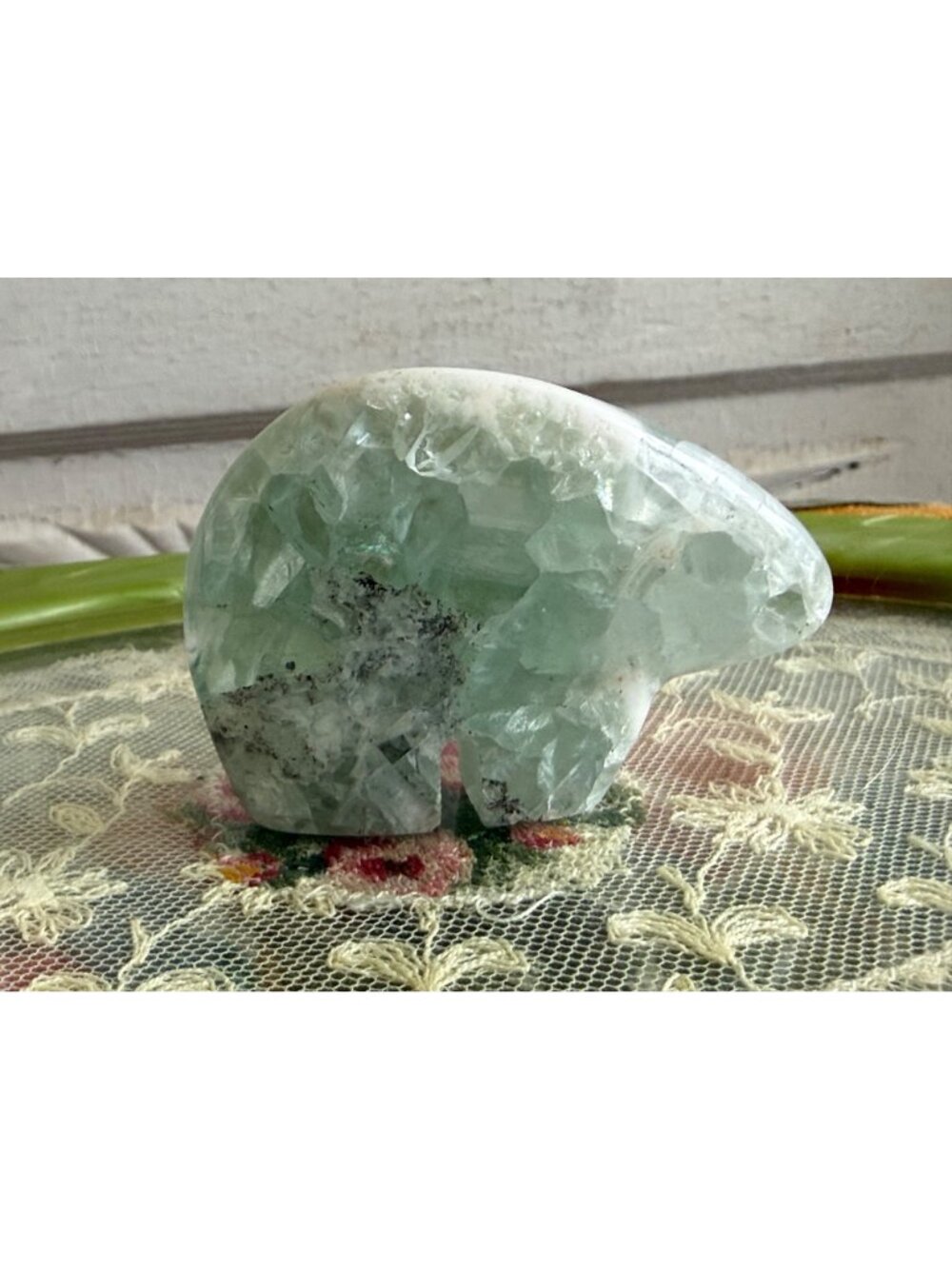 Vintage Green Flourite Southwestern Bear 2.5x2" - Picture 2 of 12